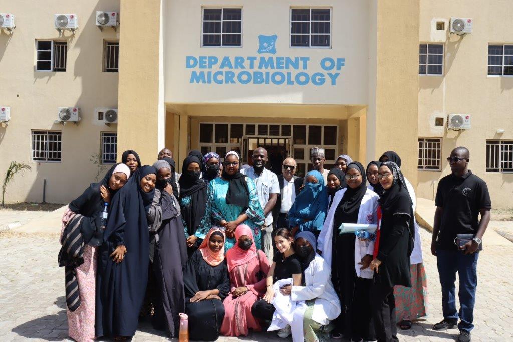 SBMS students Technical Visit to Laboratories