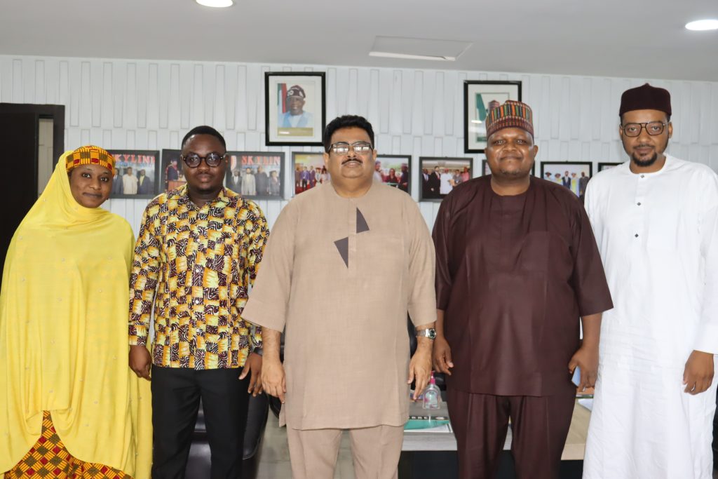TOASTMASTERS DIRECTOR'S VISIT TO SUN