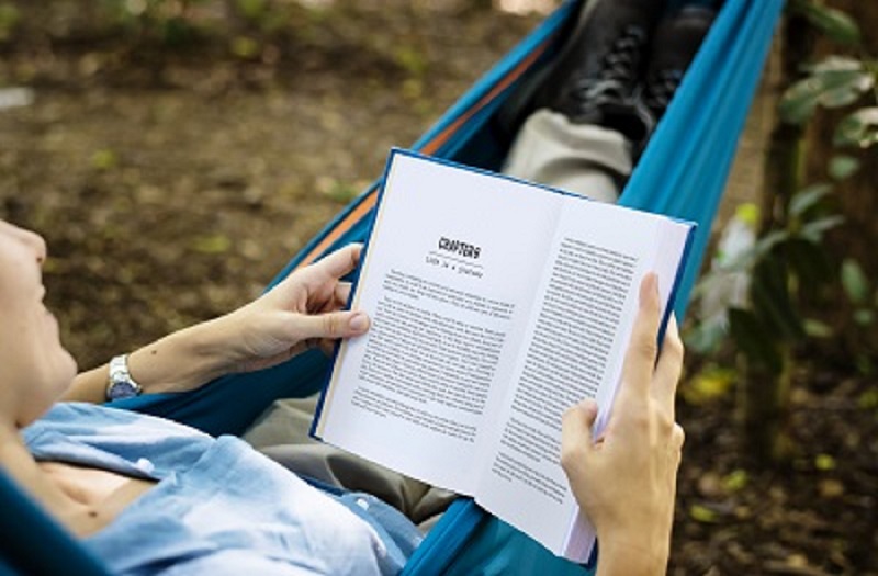 woman-reading-book-hammock.jpg